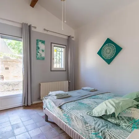 Au Coeur De L'olivette - Climatisee Avec Piscine Feriehus Aubais